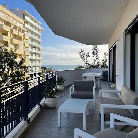 Bellevue Gold Da Rocha Sea View * Portimão